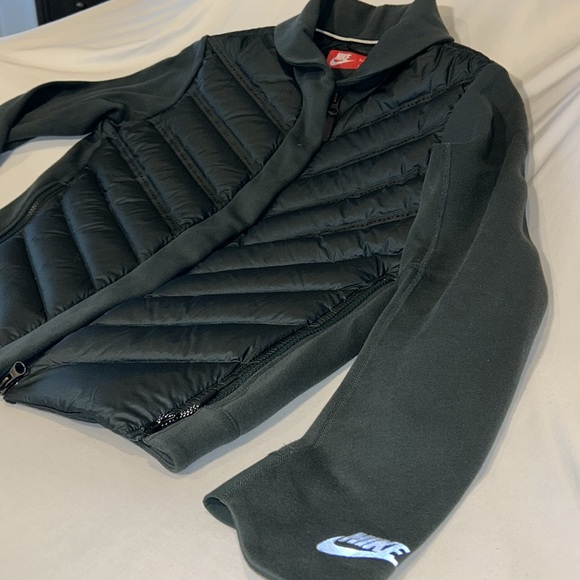 Nike Tech AeroLoft Down Bomber Puffer Jacket Evergreen Size Small - Picture 3 of 11
